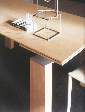 Столы и стулья - Bontempi Casa - MistralСтрана производитель - Италия Стол раскладной итальянской фабрики Bontempi Casa. Возможны варианты цвета, материала.