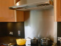 Кухонные вытяжки: особенности и нюансы