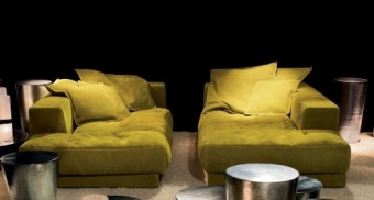 Budapest dormeuse. 200x110 h.76 Nabuck Green