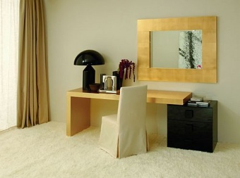 Стол для кабинета Besana модель OFFICE FOUR