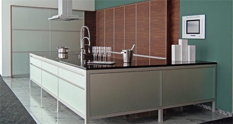 Кухня Zeyko Facett Walnut / Vitrin Opal