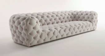Chester Moon sofa. 295x107 h.67 Plume Blanc - available also in the size 395x107 h.67