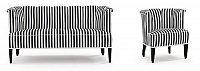 Alleegasse (Коллекция «Recreation Josef Hoffmann»)Для музыкальной комнаты Alleegasse венской городской квартиры доктора Хуго Коллера в 1912 году Йозеф Хоффман создает гарнитур мягкой мебели, включающей полукруглые кресла и небольшой диванчик с кокетливо и